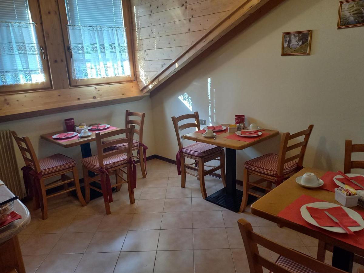 B&B Piazzi Di Katia Caderzone Exterior foto