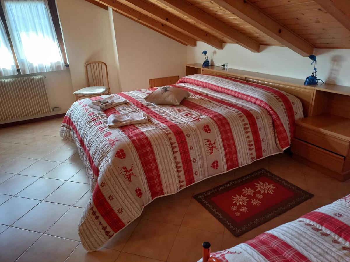 B&B Piazzi Di Katia Caderzone Exterior foto