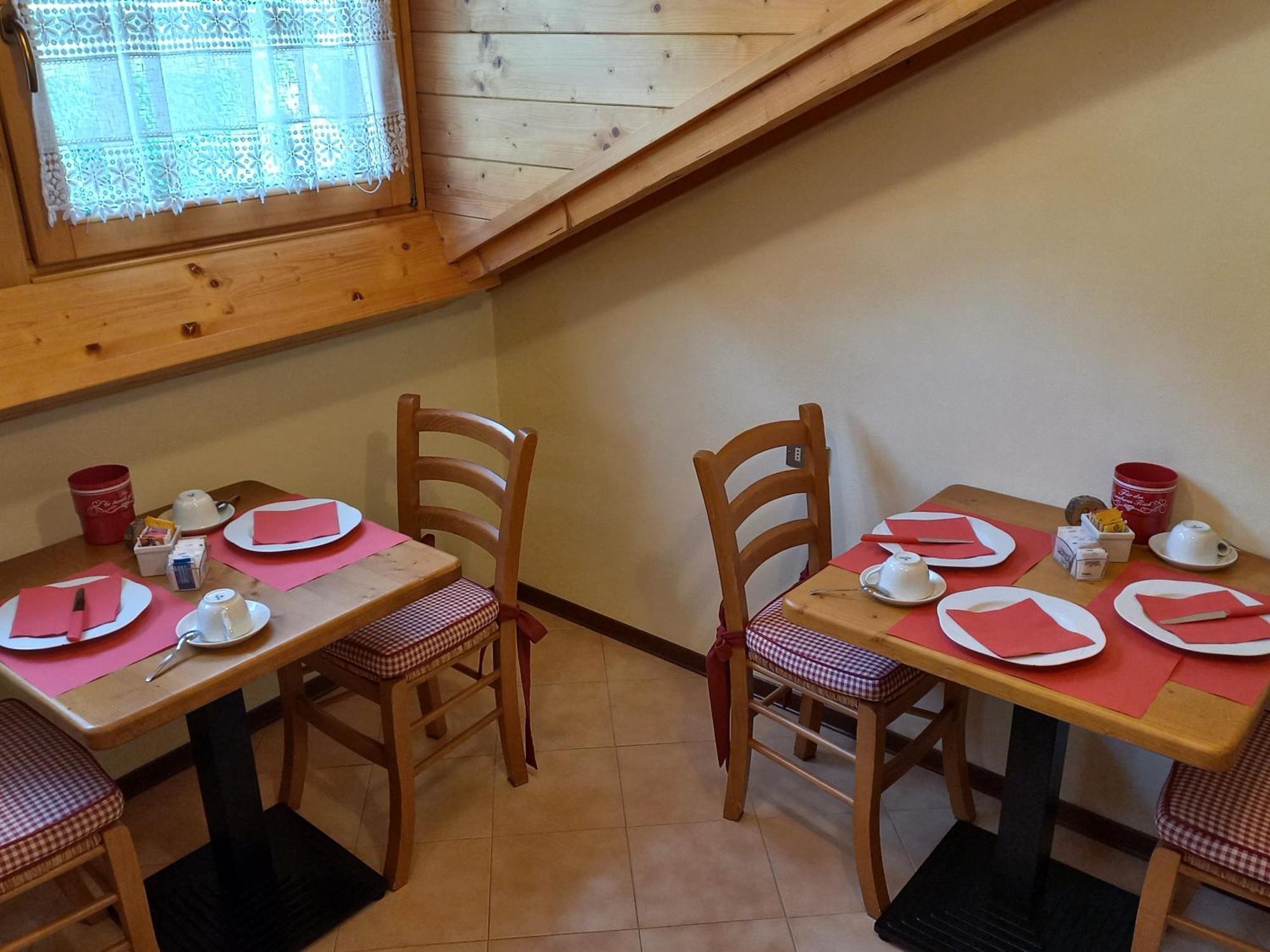 B&B Piazzi Di Katia Caderzone Exterior foto
