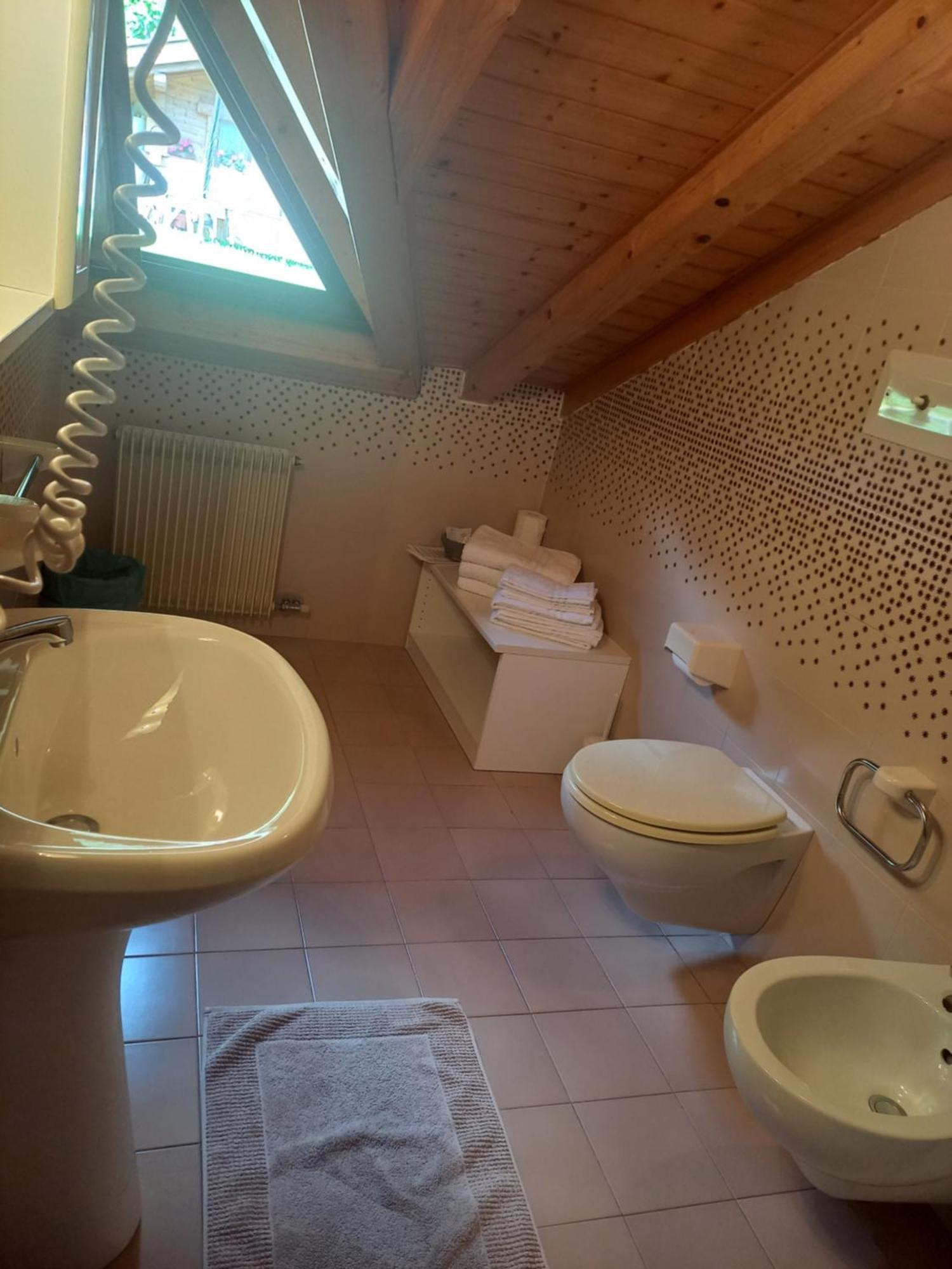 B&B Piazzi Di Katia Caderzone Exterior foto